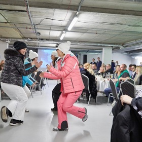 Na otvíračce byla legrace