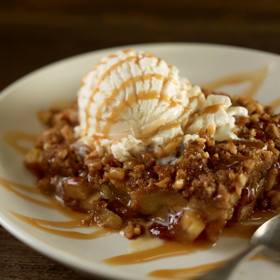 Dezert z kuchyně Hard Rock Cafe.