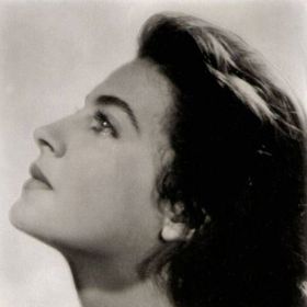 Nebylo jí ještě ani šestnáct, když všechny oslnila jako princezna Maruška v pohádce Byl jednou jeden král.