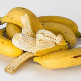 Bradavice se dají léčit pomocí banánů.