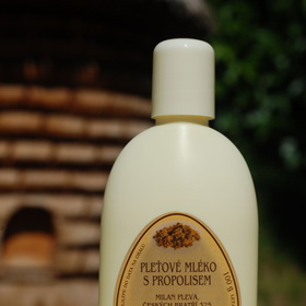 Pleťové mléko od Plevy si zamilujete.