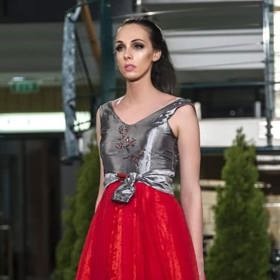 Nitka předváděla na fashion weekách v nejrůznějších zemích světa