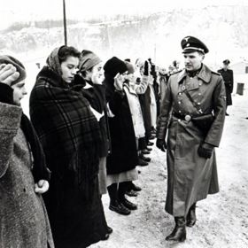 Ten zachránil více než tisíc polských Židů díky jeho továrně během holokaustu.