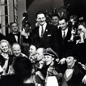 Film natočil režisér Steven Spielberg v roce 1993.