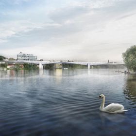 Most nemá žádné konstrukce nad mostovkou, nenásilně tedy zapadne do vltavského údolí.