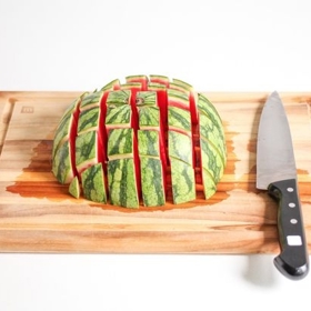 Jak načít kokos a nakrájet cibuli bez plakání? 7 tipů, jak porcovat ovoce a zeleninu jako šéfkuchař