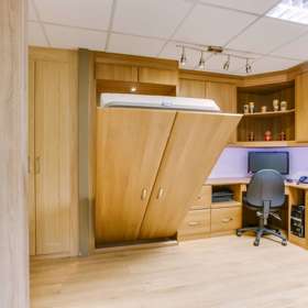 Snídani doslova rovnou do postele vám zprostředkuje postel schovaná ve skříni. Třeba i v kuchyni.