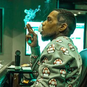 Nějaký ten šluk trávy k rappu prostě patří