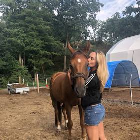 Kuchařová miluje koně, na kterých jezdí