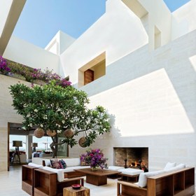 Poznejte Casamigos – luxusní rekreační sídlo George Clooneyho a Cindy Crawford