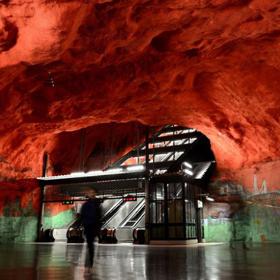 Stanice Solna ve Stockholmu.