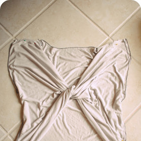 5 rychlých způsobů, jak proměnit obyčejné triko v módní záležitost