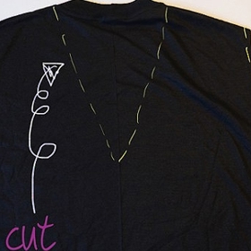 5 rychlých způsobů, jak proměnit obyčejné triko v módní záležitost