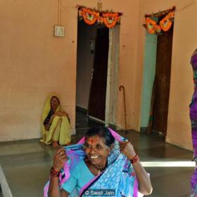 V této vesnici se nezamykají dveře. Kdo pokrade, bude stižen slepotou