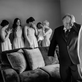 24 svatebních fotek, které zachycují vzácné pouto mezi nevěstou a jejím otcem