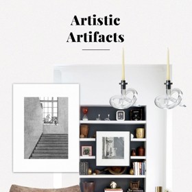 Perfektní police pro všechny, kteří nedokážou navštívit obchod s upomínkovými předměty, aniž by si něco nekoupili.