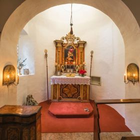 Chcete žít jako králové a královny? Kupte si tento úchvatný středověký hrad