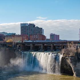 20 fotek, které dokazují, jak romantická může být jízda vlakem napříč Amerikou