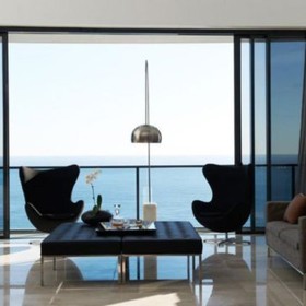 Prohlédněte si hotelový apartmán, ve kterém nocovali Taylor Swift a Tom Hiddleston