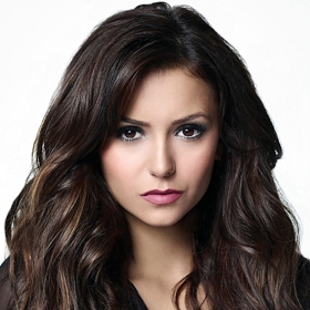 Nina Dobrev. Podoba, co říkáte?
