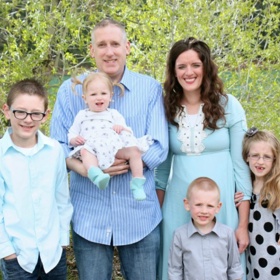 Karyn Tripp se svou rodinou.