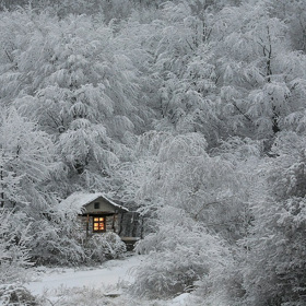 10 domečků postavených na bohem zapomenutých místech