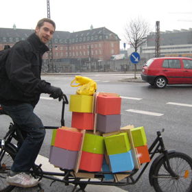 Dán vyrobil přes 3 500 ptačích budek za 7 let. Co ho k tomu vedlo?