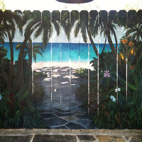 15 kreativních plotů kolem dvorků a zahrádek