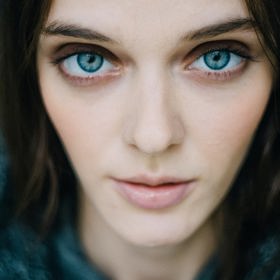 4. Masha Tyelna. Oči jako nártoun patří k Mashiným přednostem.