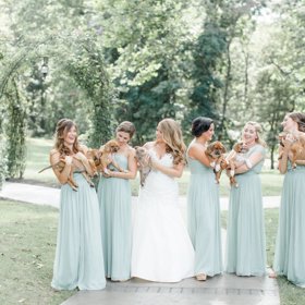 Fenky nesou jména po pěti prvních dámách Spojených států: Martha, Abigail, Dolley, Elizabeth a Louisa.