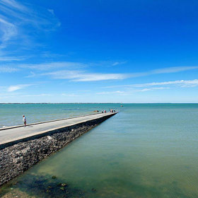 Passage du Gois spojuje záliv Burnёf s ostrovem Noirmoutier.