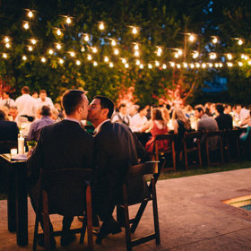 „Pokaždé, když nyní navštívíme mé rodiče, připomene nám to naši svatbu. To miluji.“ – Jonathan Aakre