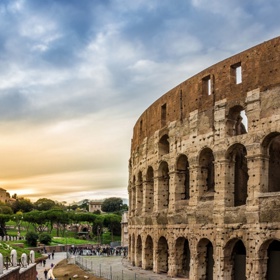 Římské koloseum (Itálie).