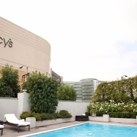 Jen pokud rádi nakupujete v Macy’s.