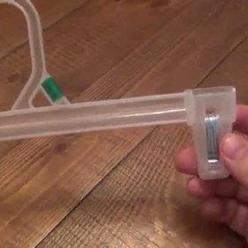 Například tento typ můžete lehce transformovat v držák různých dokumentů, časopisů a tak dále.