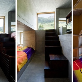 Do originální ložnice se schází po schodišti plném úložných prostor.