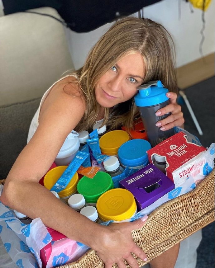 Foto k tématu Jennifer Aniston – stránka 65