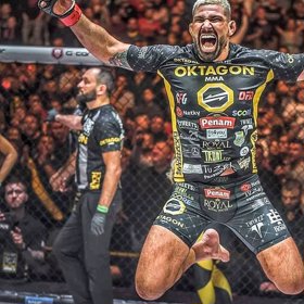 Za tu označil Jiřího Procházku.