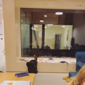 Klusovi se pochlubili prvními momenty z nového domu.