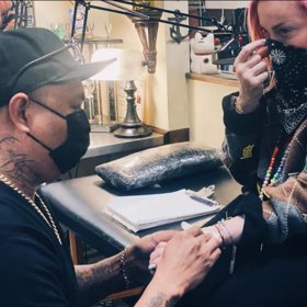 Madonna se nechala poprvé v životě tetovat. Učinila tak na počest svých šesti dětí.