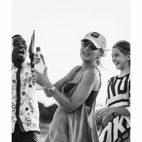 Osmačtyřicáté narozeniny se rozhodla oslavit na Zanzibaru.