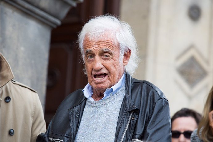Foto k tématu Jean-Paul Belmondo – stránka 96