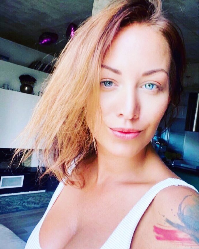 Foto k tématu Agáta Hanychová – stránka 3528