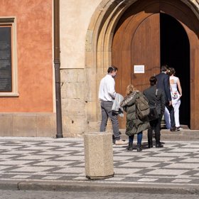 Dodržovali podmínky stanovené státem.