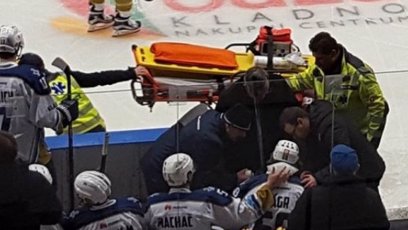 FOTO: Jaromír Jágr musel být převezen do nemocnice!