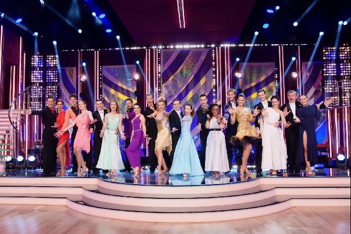 Foto k tématu StarDance – stránka 551
