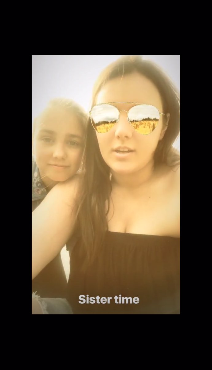 Foto k tématu Ewa Farna – stránka 1057