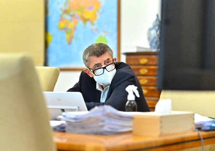FOTO: Andrej Babiš. – stránka 1500