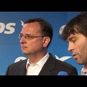 Jágr jako oddaná spojka Petra Nečase.