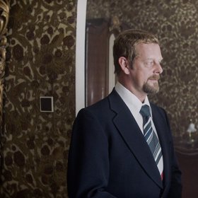 V Pražských orgiích (2019) hraje Martin Stránský.